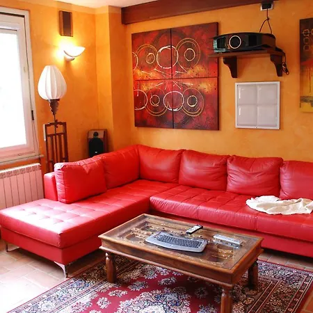 فندق مبيت وإفطار Mirano 4*